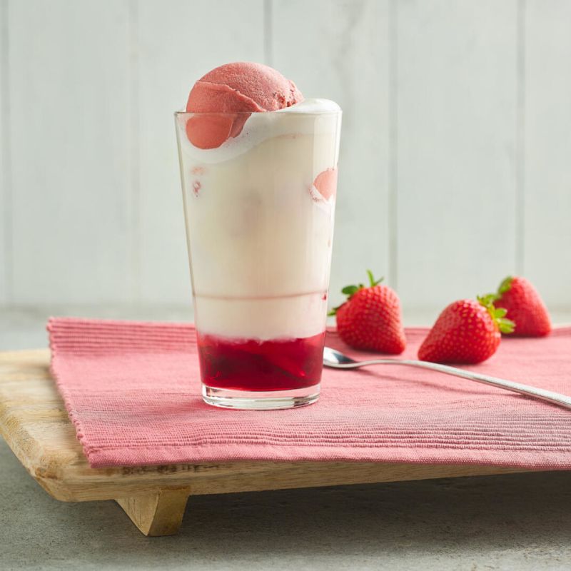 Strawberry sorbet latte